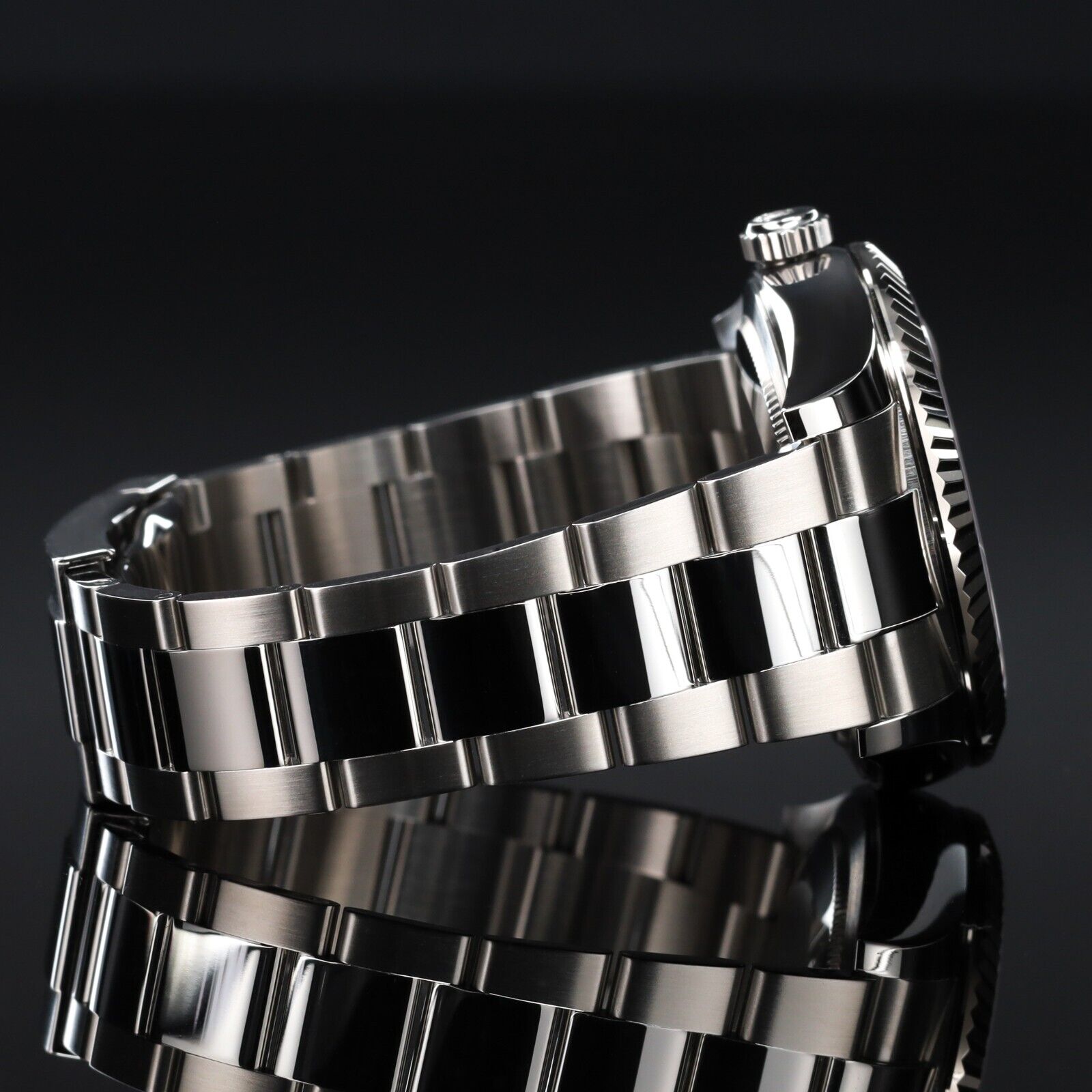sky dweller side 326934