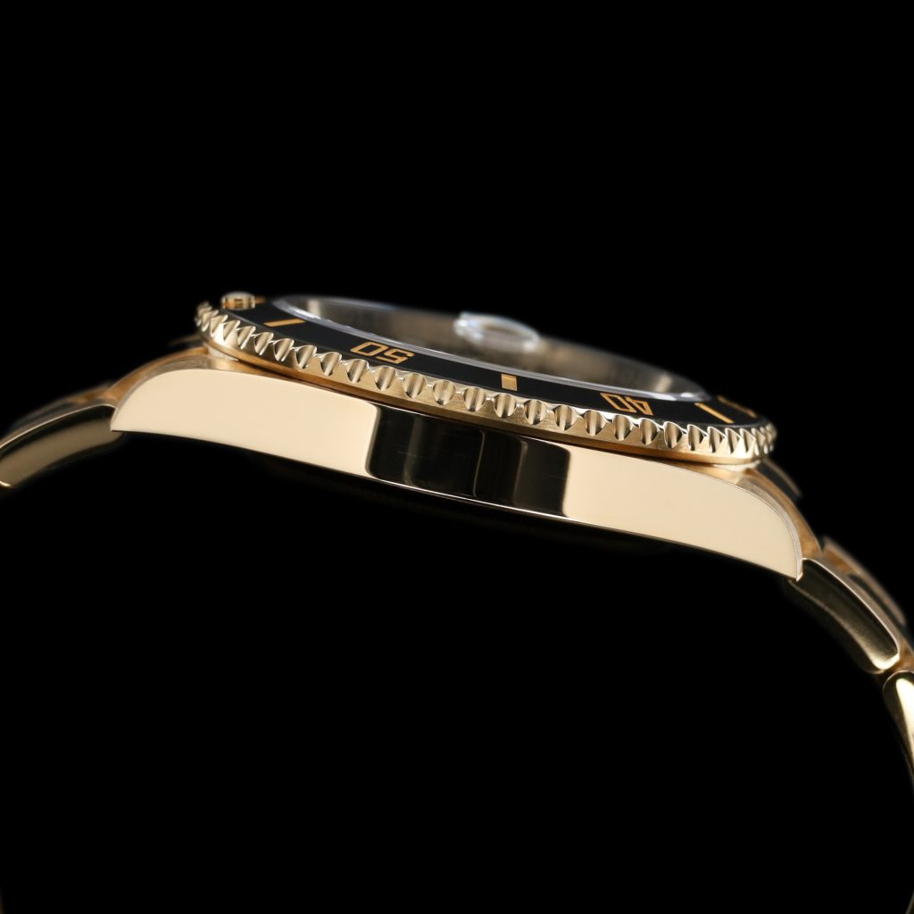 Rolex Submariner Date Yellow Gold Black Dial