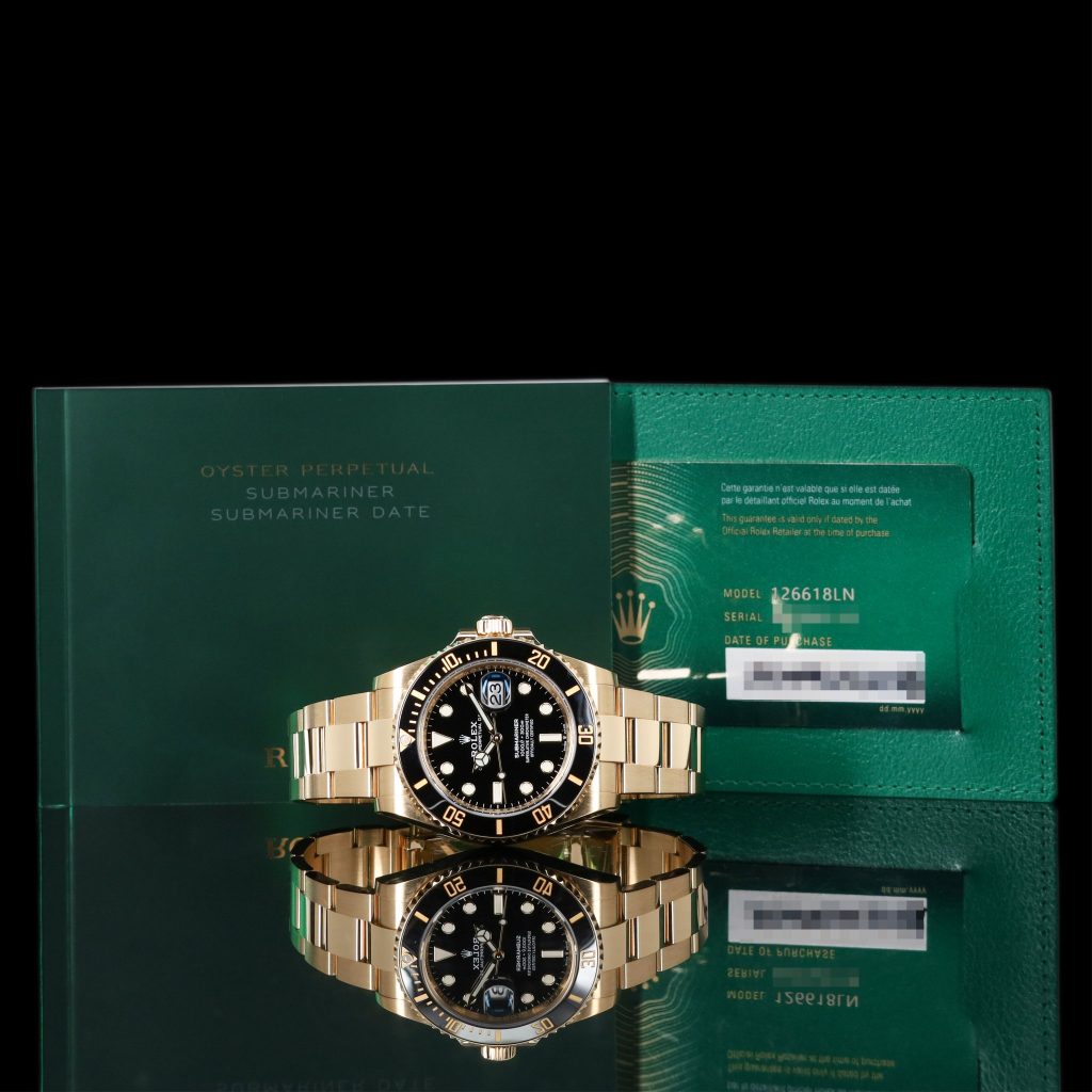 Rolex Submariner Date Yellow Gold Black Dial