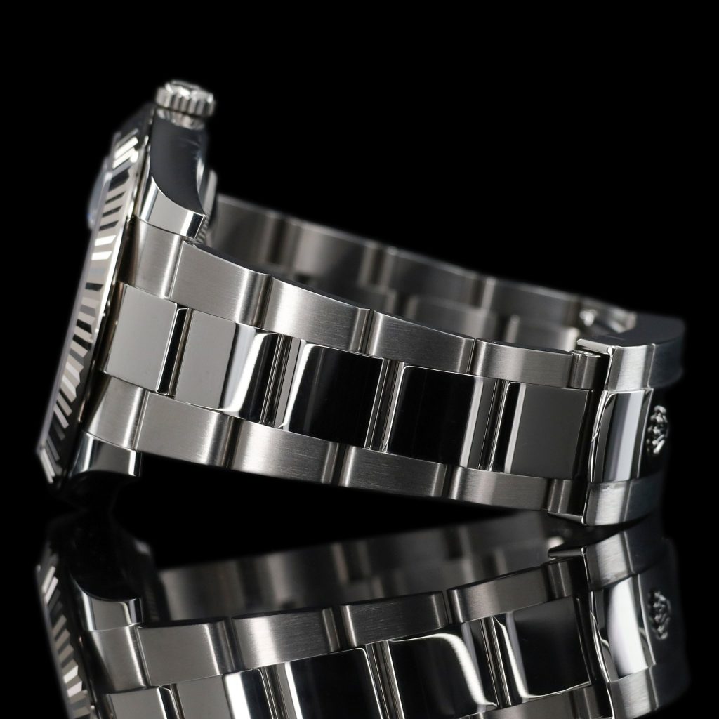 Rolex Datejust Fluted 41mm Roman Blue Dial