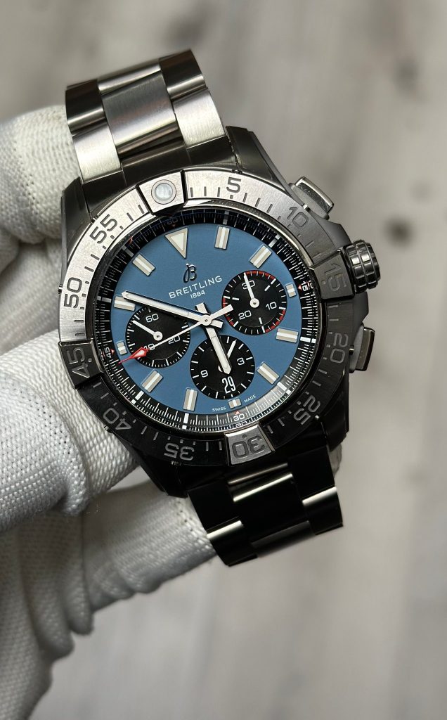 Breitling Super Avenger Titanium Blue Dial (Manual)