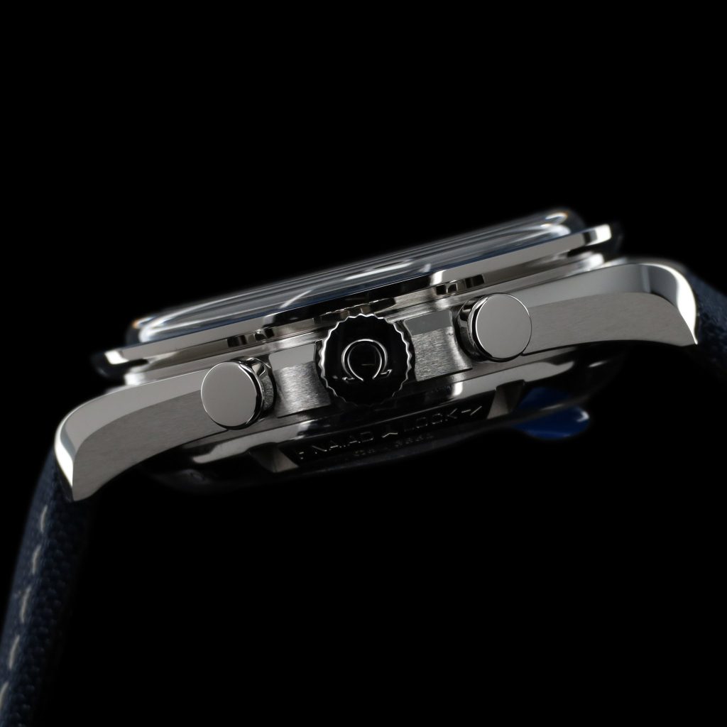 Omega Speedmaster Silver snoopy