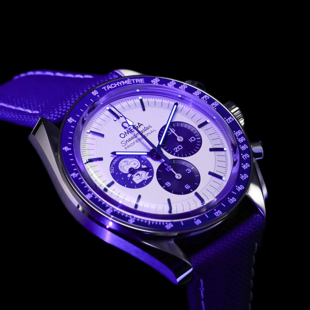 Omega Speedmaster Silver Snoopy
