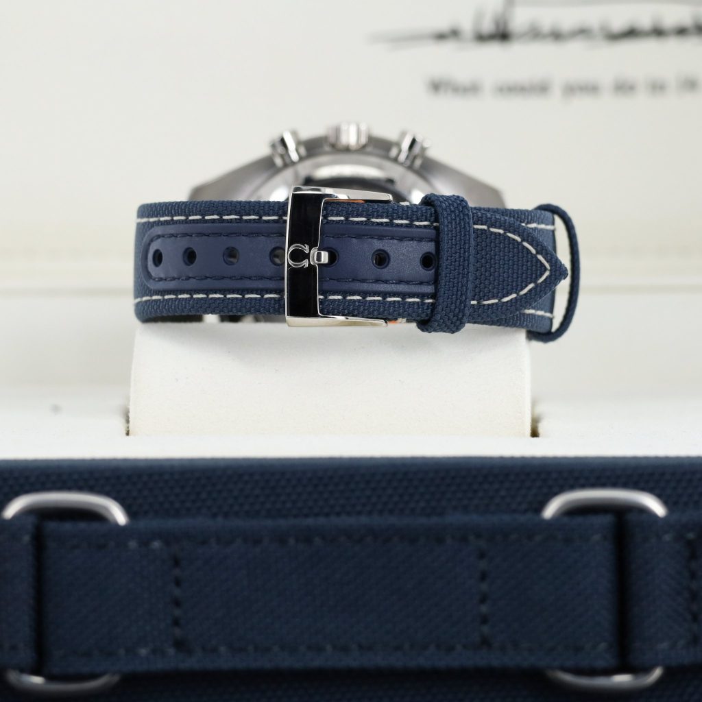 Omega Speedmaster Silver Snoopy