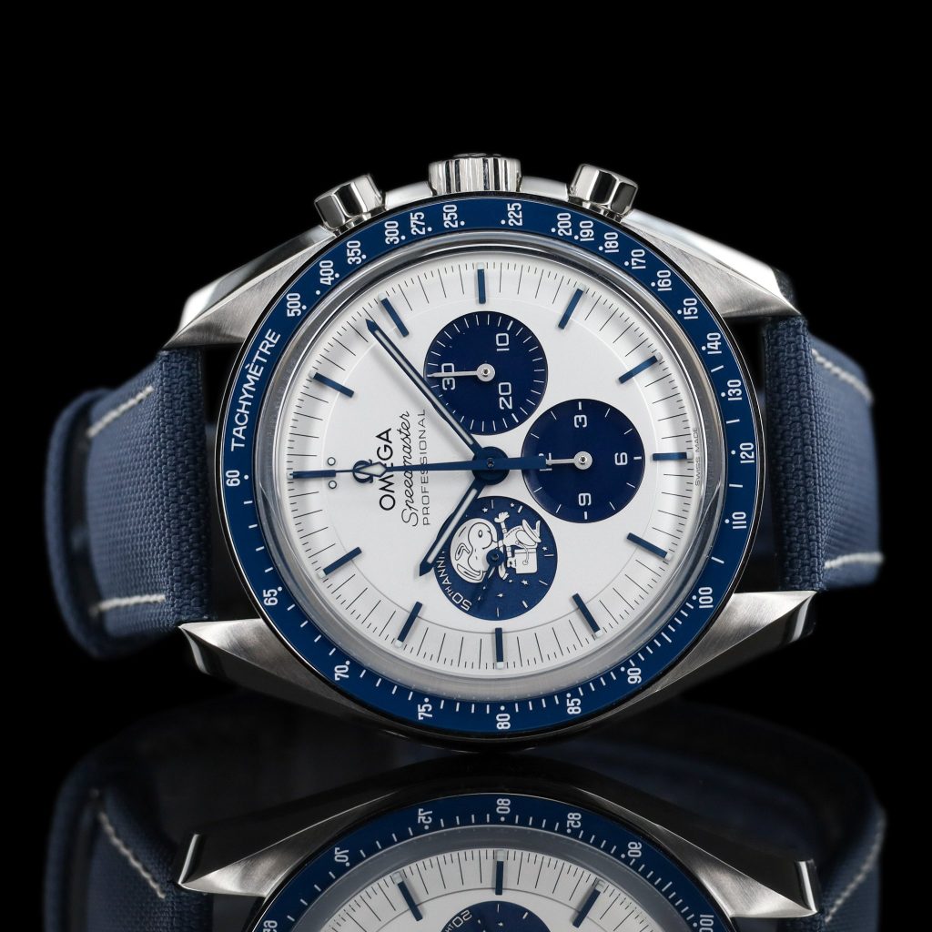 Omega Speedmaster Silver Snoopy